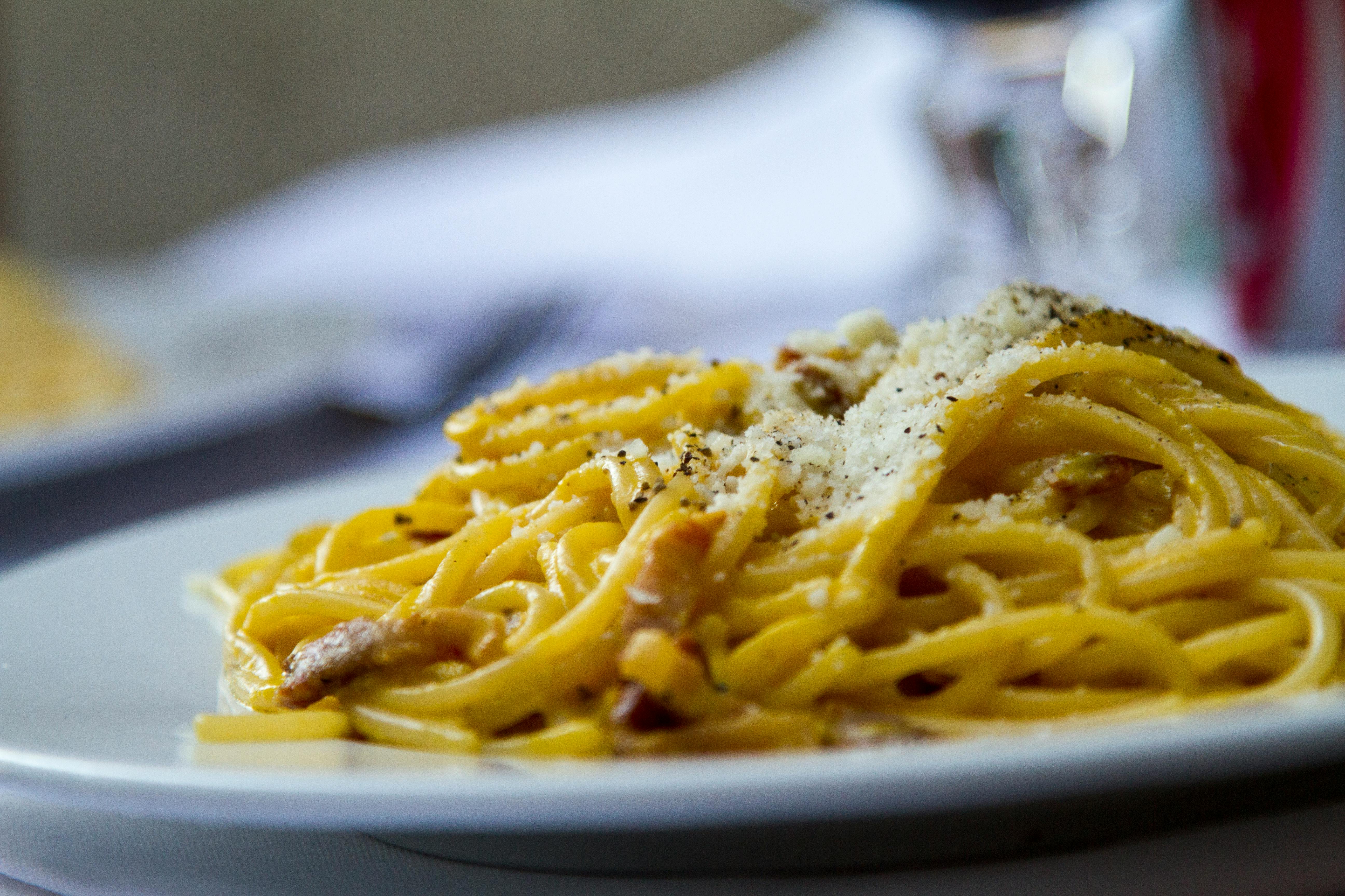Pasta Carbonara Clásica